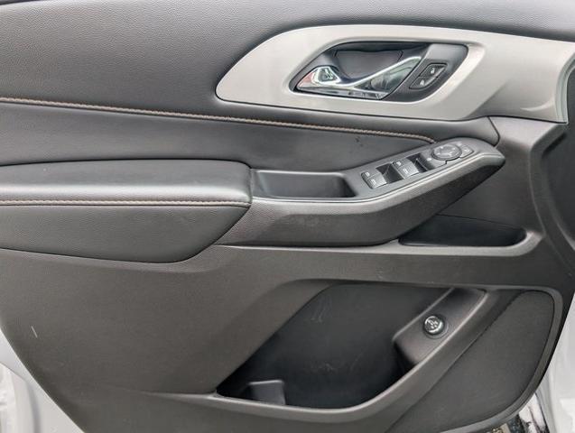 2021 Chevrolet Traverse AWD LT Leather
