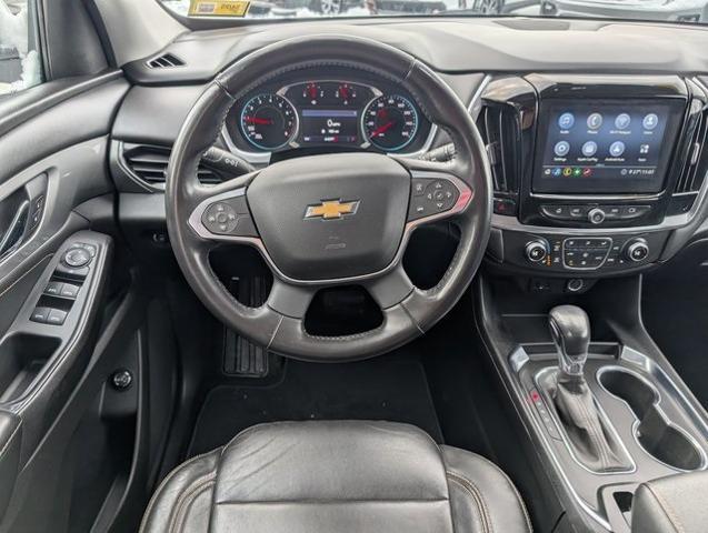 2021 Chevrolet Traverse AWD LT Leather