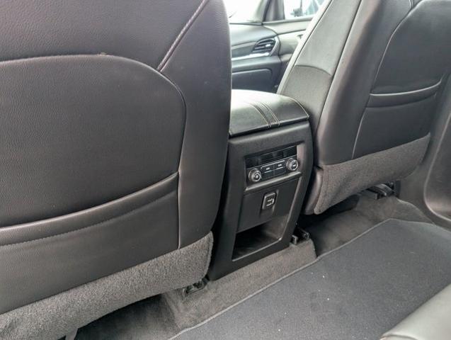 2021 Chevrolet Traverse AWD LT Leather