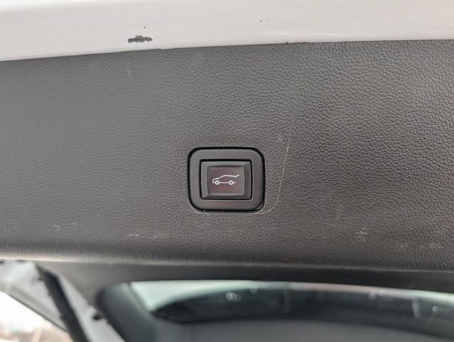 2021 Chevrolet Traverse AWD LT Leather