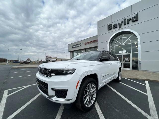 2022 Jeep Grand Cherokee L Summit 4x2