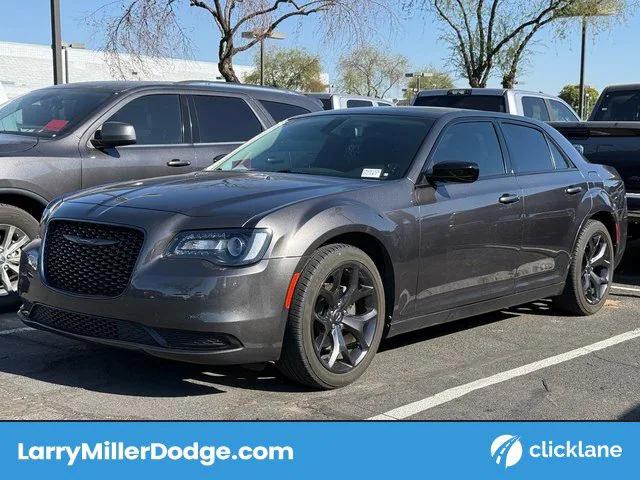 2021 Chrysler 300 Touring