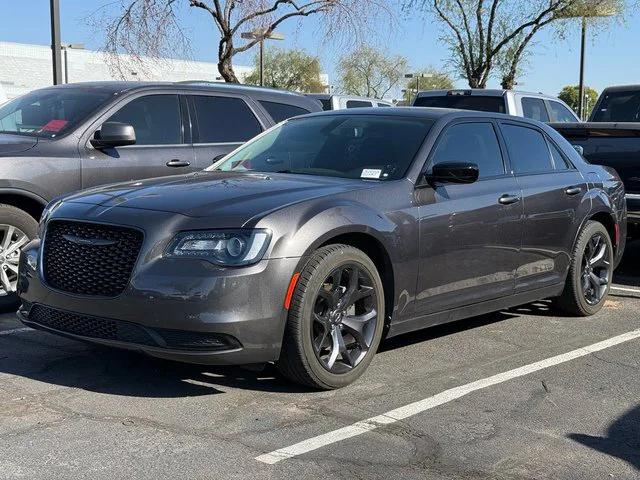 2021 Chrysler 300 Touring