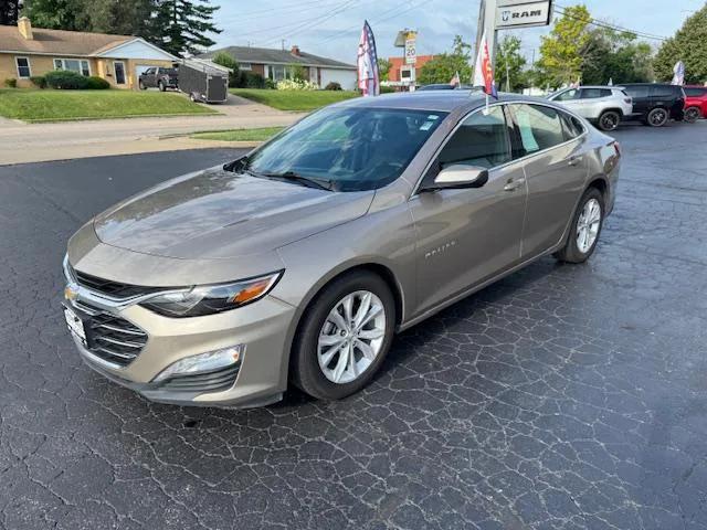 2022 Chevrolet Malibu FWD LT