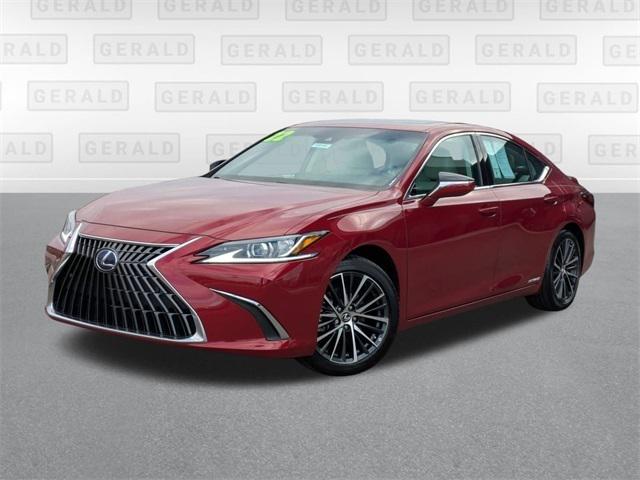 2022 Lexus ES 300h