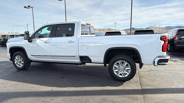 2025 Chevrolet Silverado 2500HD 4WD Crew Cab Long Bed High Country