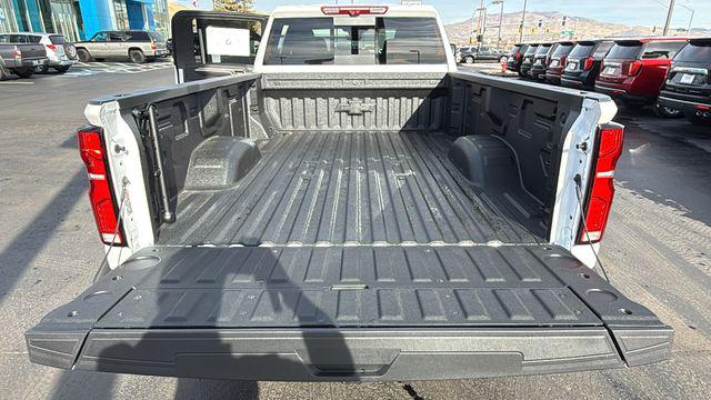 2025 Chevrolet Silverado 2500HD 4WD Crew Cab Long Bed High Country