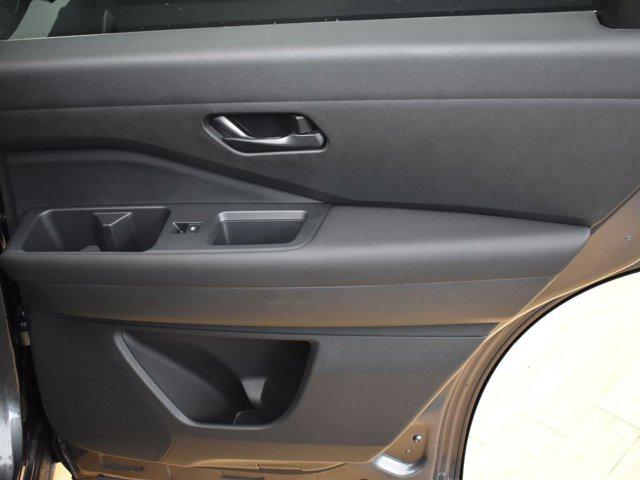 2025 Nissan Pathfinder S 4WD