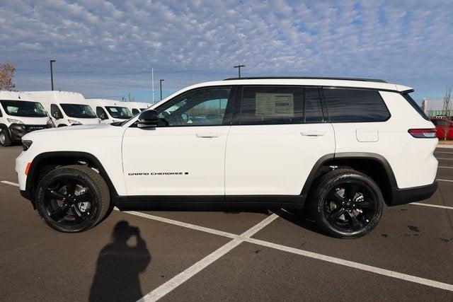 2025 Jeep Grand Cherokee GRAND CHEROKEE L ALTITUDE X 4X4