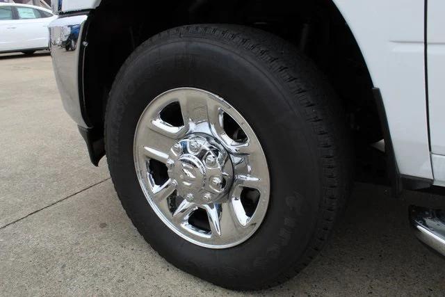 2024 RAM 3500 Tradesman Crew Cab 4x4 64 Box