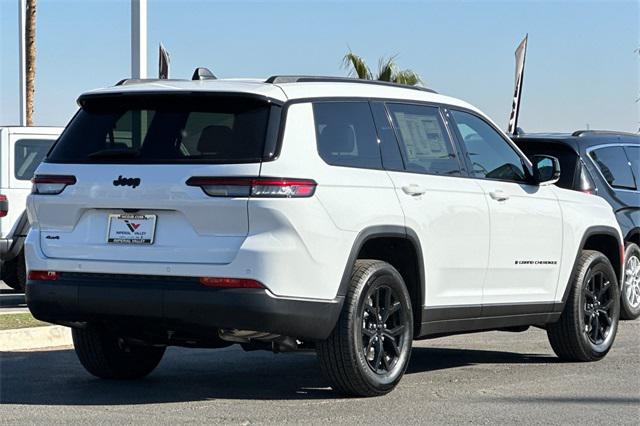 2025 Jeep Grand Cherokee GRAND CHEROKEE L ALTITUDE 4X4