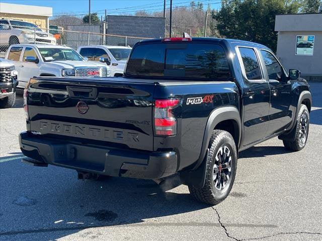 2024 Nissan Frontier Crew Cab PRO-4X 4x4