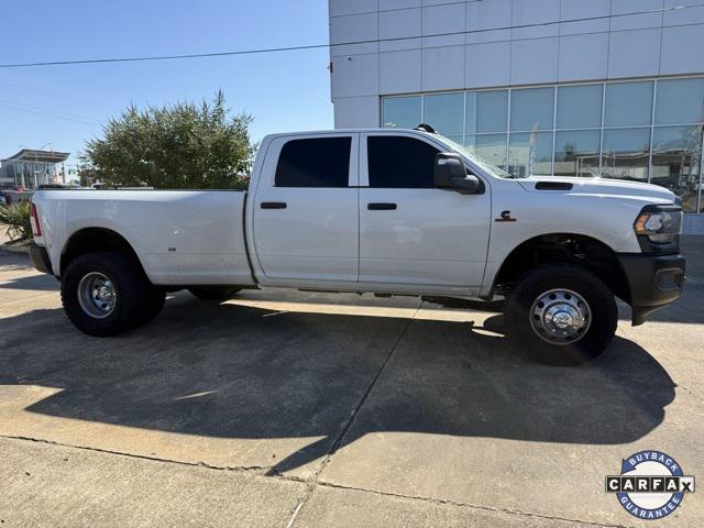 2024 RAM 3500 Tradesman Crew Cab 4x4 8 Box