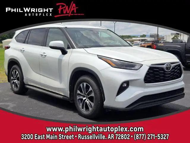 2022 Toyota Highlander XLE for sale in Russellville, AR