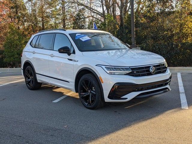 2023 Volkswagen Tiguan 2.0T SE R-Line Black