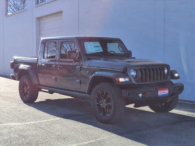 2025 Jeep Gladiator GLADIATOR NIGHTHAWK 4X4