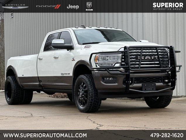 2020 RAM 3500 Laramie Longhorn Crew Cab 4x4 8 Box