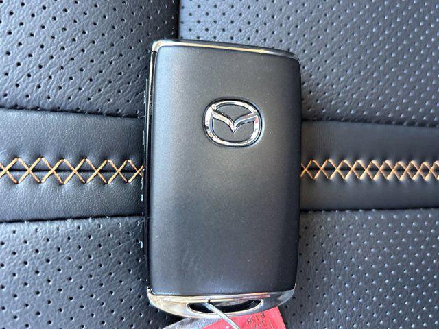 2025 Mazda CX-50 Hybrid Premium Plus Package