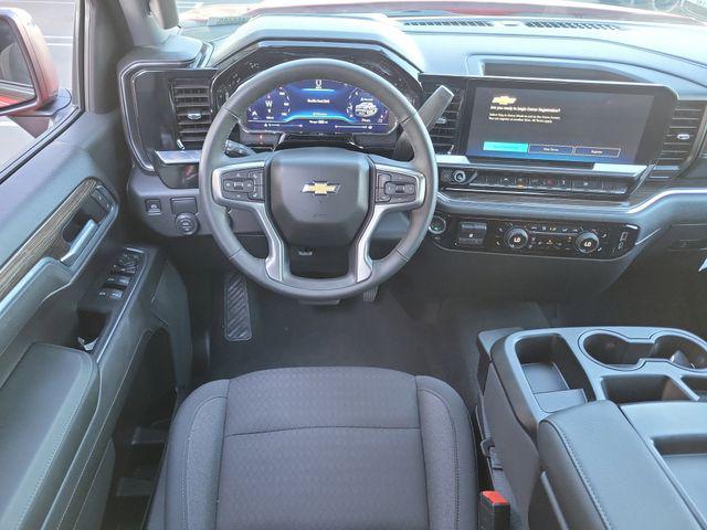 2025 Chevrolet Silverado 1500 2WD Crew Cab Standard Bed LT