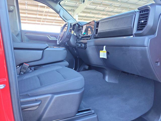 2025 Chevrolet Silverado 1500 2WD Crew Cab Standard Bed LT