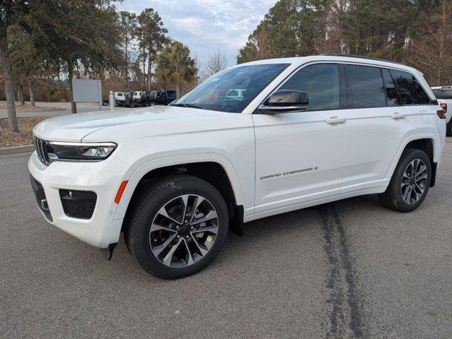 2025 Jeep Grand Cherokee GRAND CHEROKEE OVERLAND 4X4