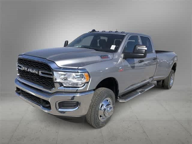 2024 RAM Ram 3500 RAM 3500 TRADESMAN CREW CAB 4X4 8 BOX