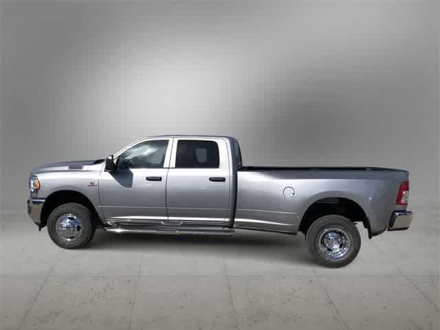 2024 RAM Ram 3500 RAM 3500 TRADESMAN CREW CAB 4X4 8 BOX