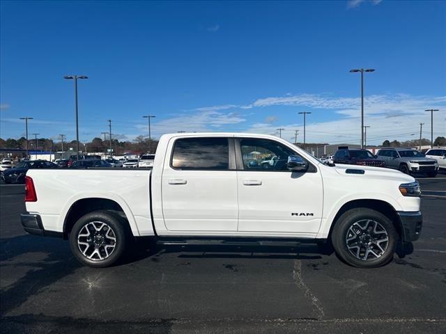 2025 RAM 1500 Laramie Crew Cab 4x4 57 Box