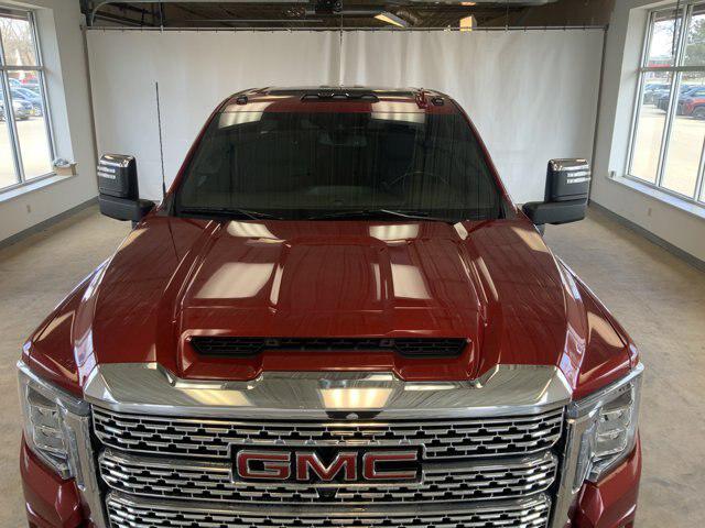 2022 GMC Sierra 2500HD 4WD Crew Cab Standard Bed Denali