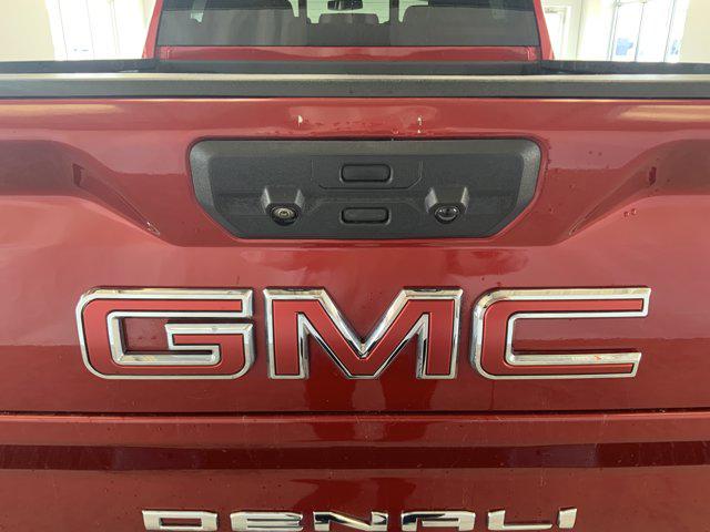 2022 GMC Sierra 2500HD 4WD Crew Cab Standard Bed Denali