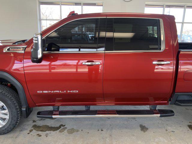 2022 GMC Sierra 2500HD 4WD Crew Cab Standard Bed Denali