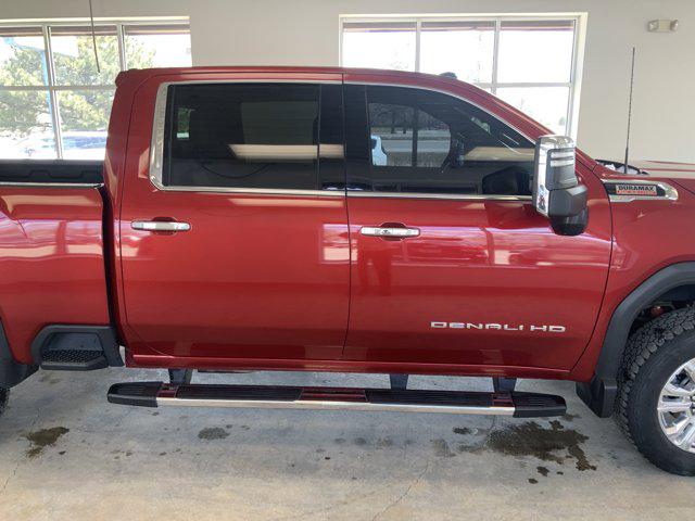 2022 GMC Sierra 2500HD 4WD Crew Cab Standard Bed Denali