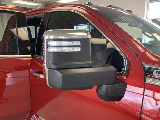 2022 GMC Sierra 2500HD 4WD Crew Cab Standard Bed Denali