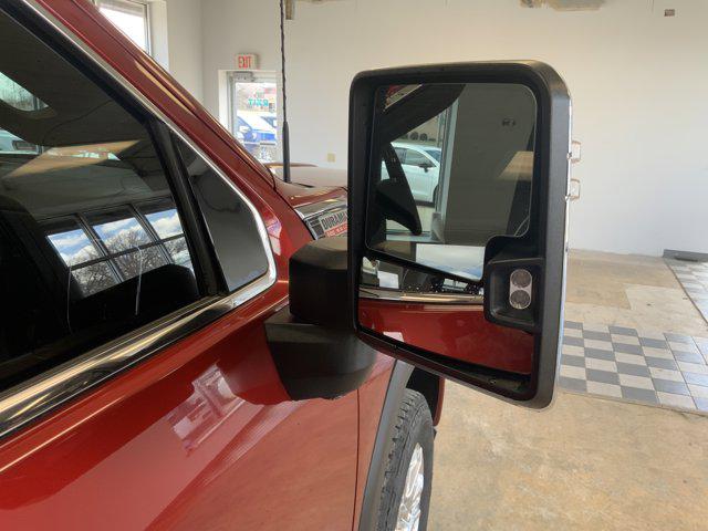 2022 GMC Sierra 2500HD 4WD Crew Cab Standard Bed Denali
