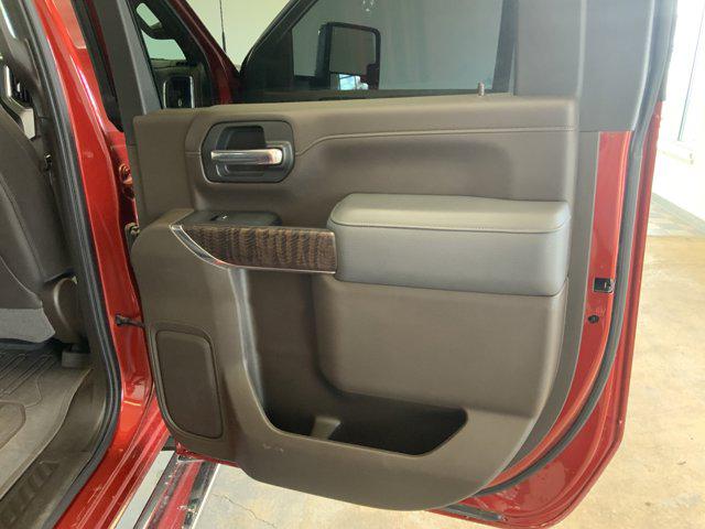 2022 GMC Sierra 2500HD 4WD Crew Cab Standard Bed Denali