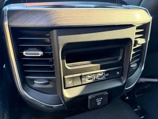 2025 Ram 3500 Laramie Crew Cab 4x4 6'4" Box