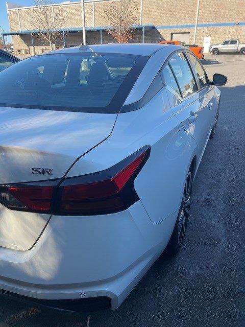 2021 Nissan Altima SR FWD