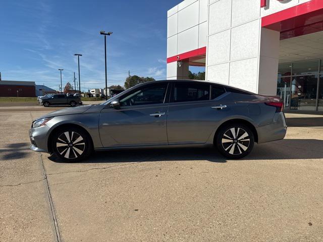 2022 Nissan Altima SV FWD