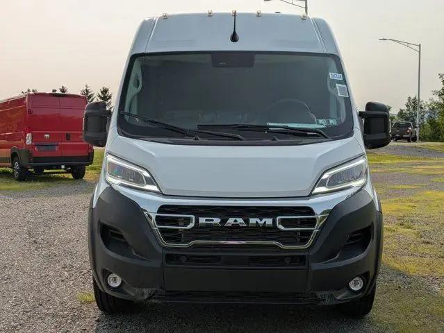 2025 Ram ProMaster Cargo Van SLT High Roof 136" WB