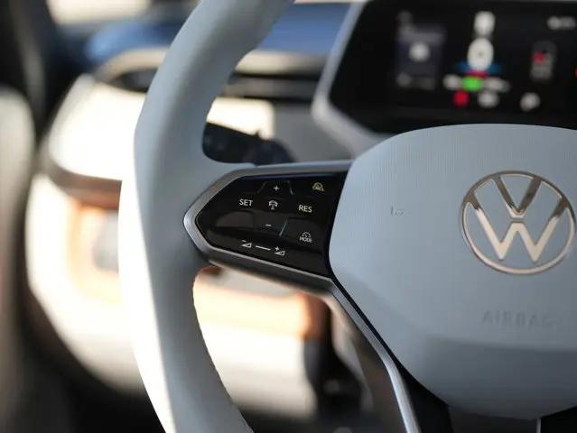 2025 Volkswagen ID. Buzz 1st Edition with 4MOTION