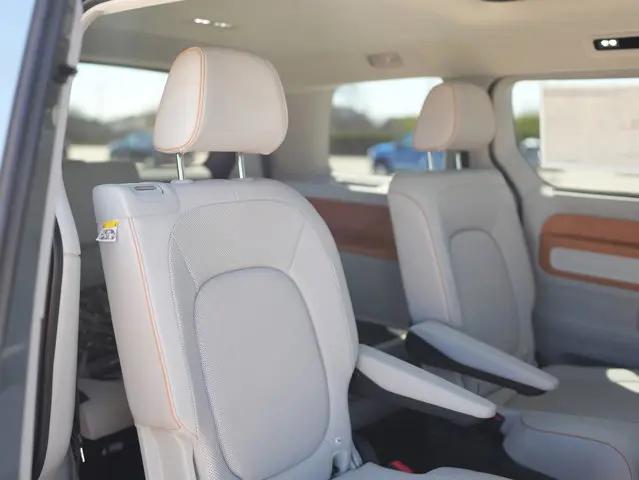 2025 Volkswagen ID. Buzz 1st Edition with 4MOTION