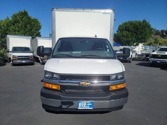 2024 Chevrolet Express Cutaway 4500 Van