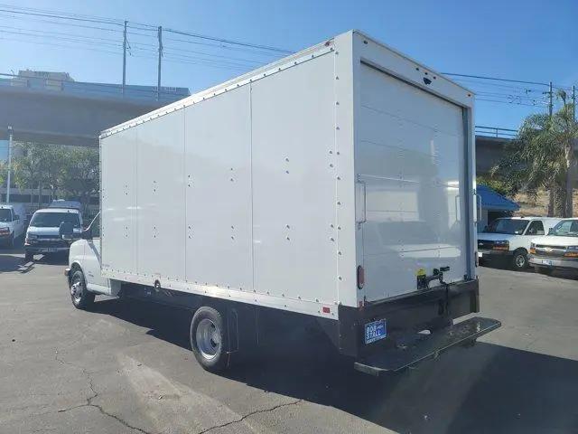 2024 Chevrolet Express Cutaway 4500 Van