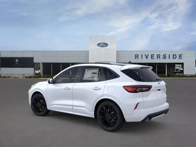 2025 Ford Escape ST-Line Elite