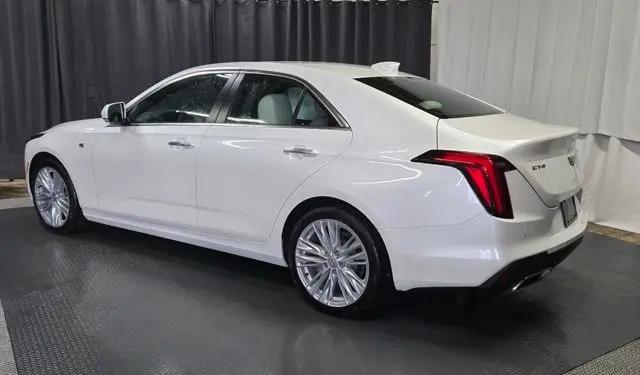 2025 Cadillac CT4 Premium Luxury RWD