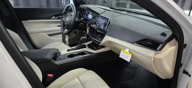 2025 Cadillac CT4 Premium Luxury RWD