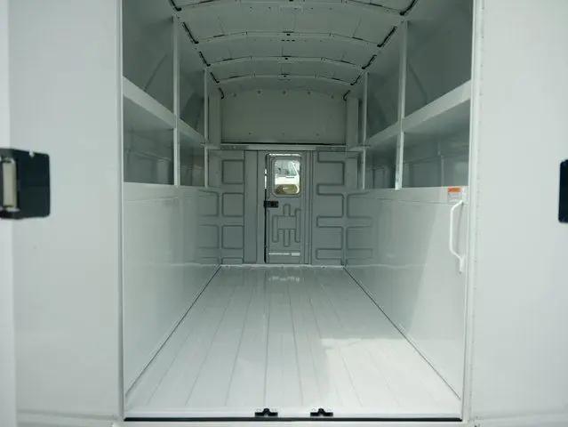 2025 Ford E-350 Cutaway E-Series Cutaway