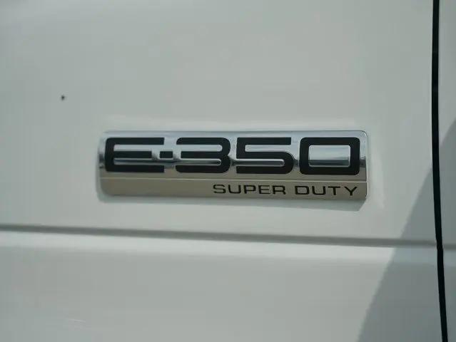 2025 Ford E-350 Cutaway E-Series Cutaway