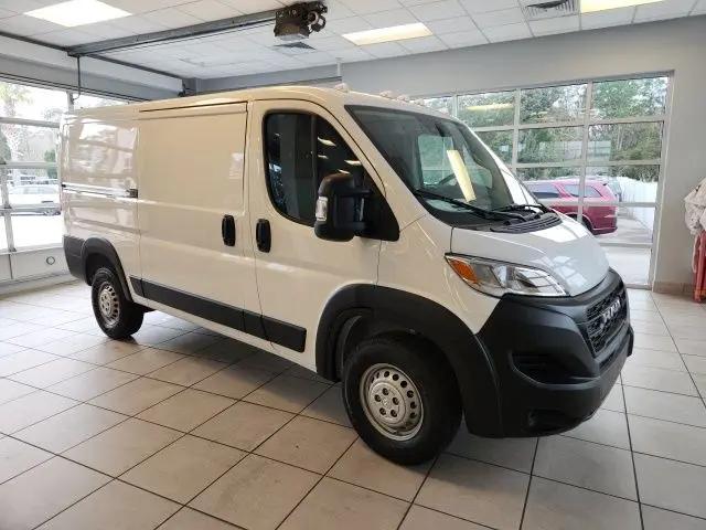 2025 Ram ProMaster Cargo Van Tradesman Low Roof 136" WB w/Pass Seat