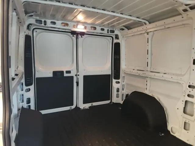 2025 Ram ProMaster Cargo Van Tradesman Low Roof 136" WB w/Pass Seat